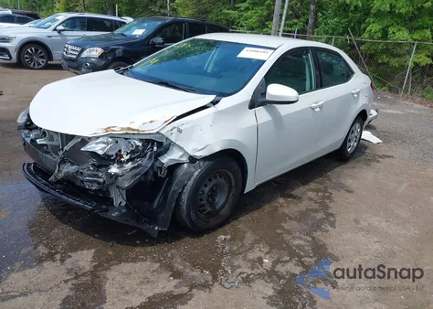 2015 Toyota Corolla Le Eco z USA, uszkodzony, nr VIN 5YFBPRHE7FP338633